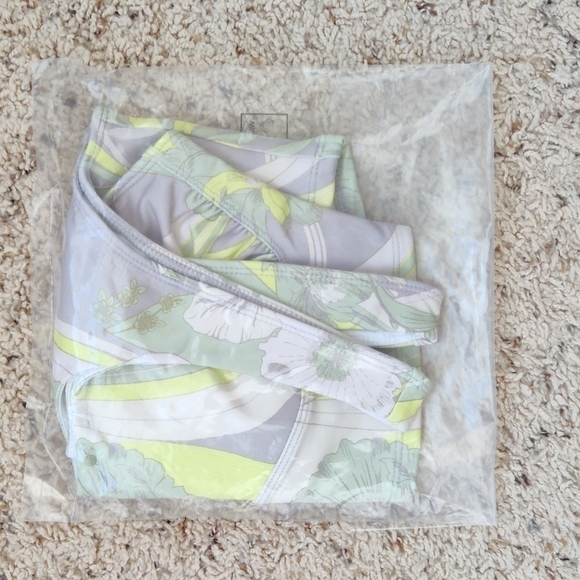 NEW Free People Movement Wave Crush Bra Small - Picture 9 of 11